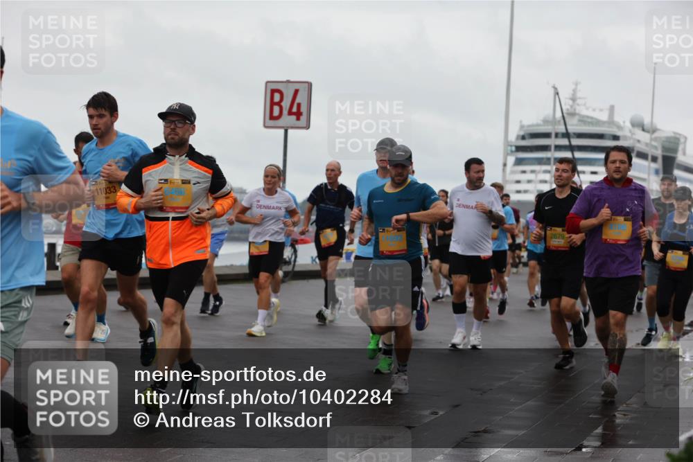 13.09.2026 - Kiel Lauf Andreas Tolksdorf http://msf.ph/oto/10402284 13.09.2026 11:01:09 Kiellinie 11033, 466, 2, 4, 2679 meine-sportfotos.de