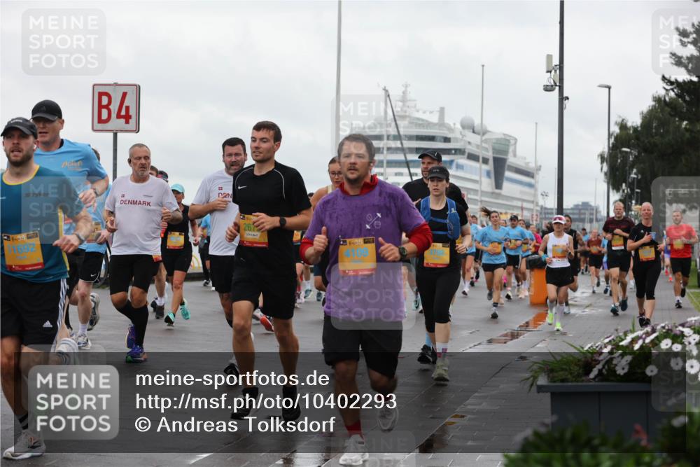 13.09.2026 - Kiel Lauf Andreas Tolksdorf http://msf.ph/oto/10402293 13.09.2026 11:01:10 Kiellinie 38, 11692, 4, 267, 1, 38 meine-sportfotos.de