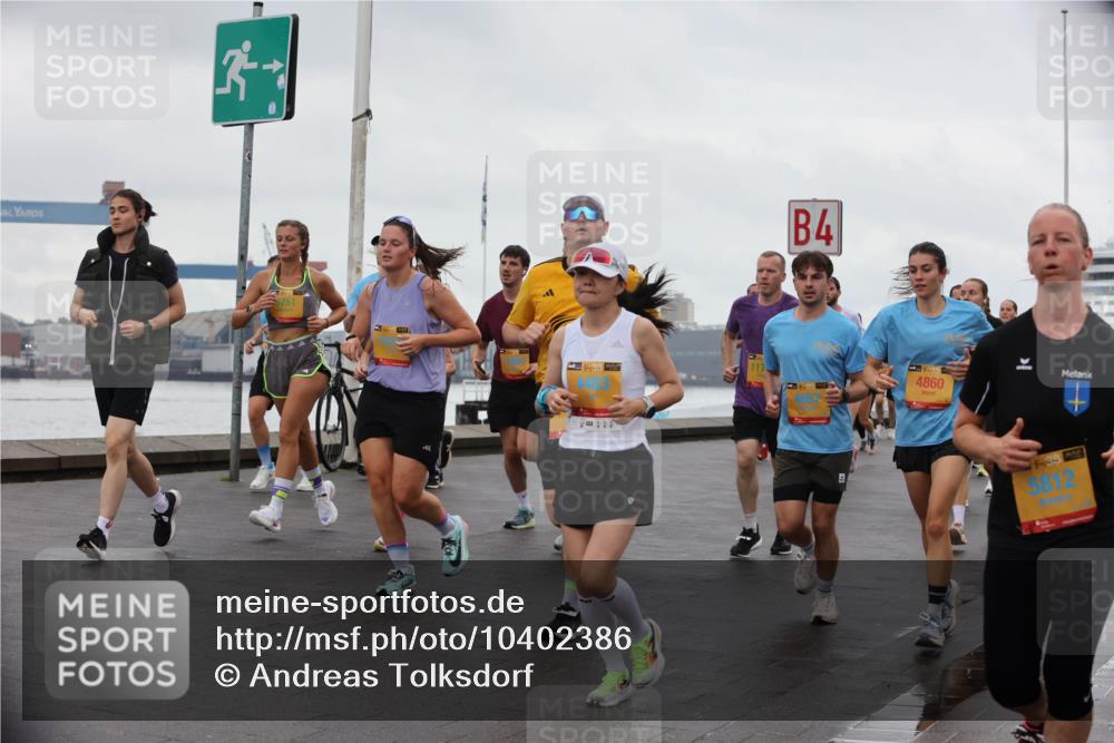 13.09.2026 - Kiel Lauf Andreas Tolksdorf http://msf.ph/oto/10402386 13.09.2026 11:01:17 Kiellinie 4, 39, 1173, 4860, 5812 meine-sportfotos.de