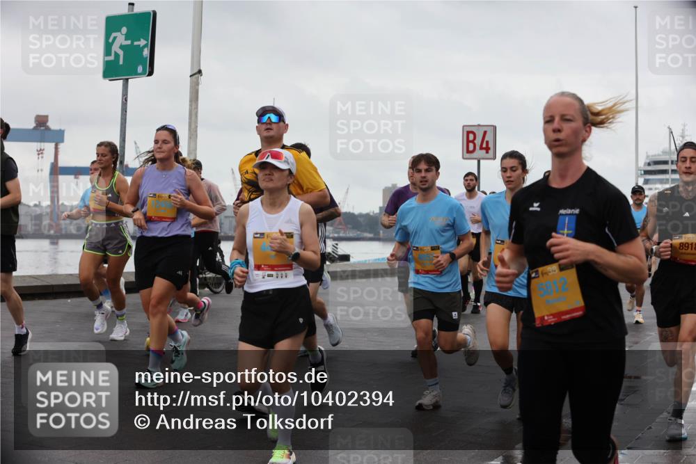 13.09.2026 - Kiel Lauf Andreas Tolksdorf http://msf.ph/oto/10402394 13.09.2026 11:01:17 Kiellinie 4, 5812, 1, 38, 8918 meine-sportfotos.de