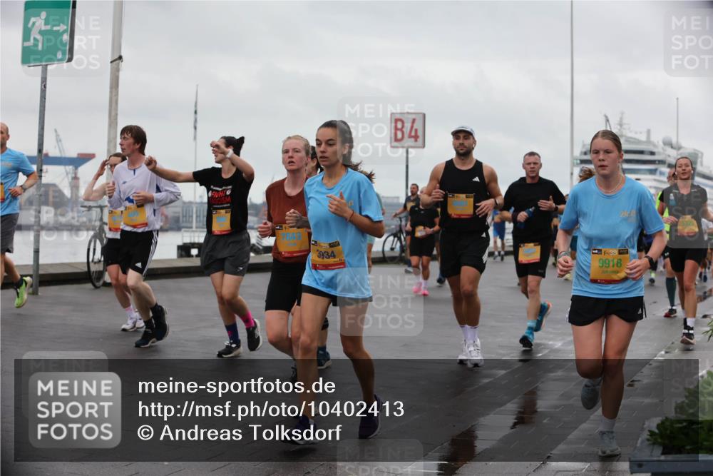 13.09.2026 - Kiel Lauf Andreas Tolksdorf http://msf.ph/oto/10402413 13.09.2026 11:01:25 Kiellinie 7843, 38, 3934, 4, 381, 9918, 5325 meine-sportfotos.de