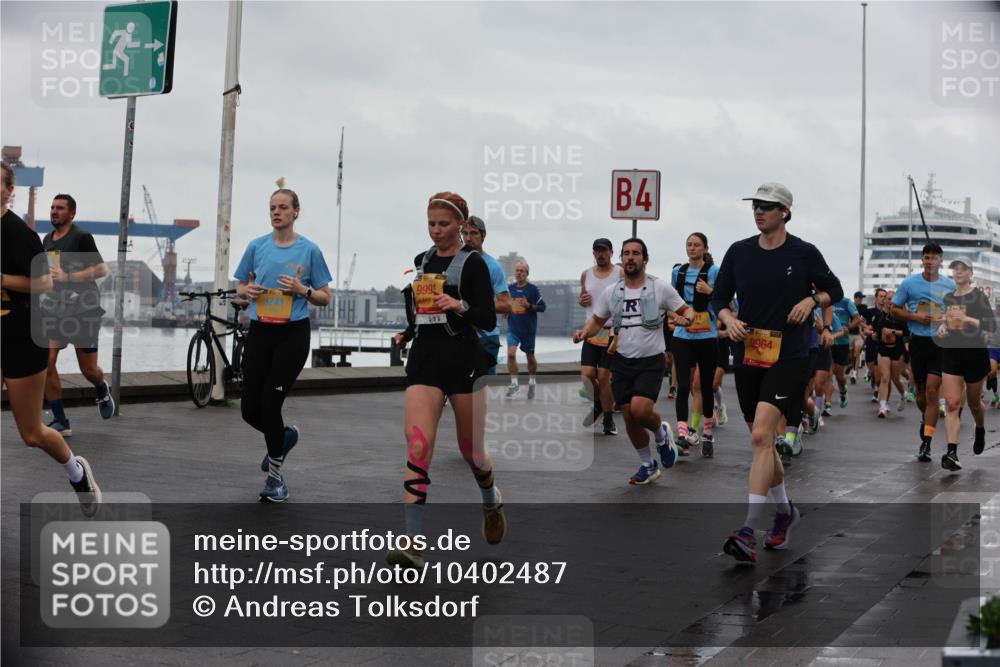13.09.2026 - Kiel Lauf Andreas Tolksdorf http://msf.ph/oto/10402487 13.09.2026 11:01:30 Kiellinie  meine-sportfotos.de