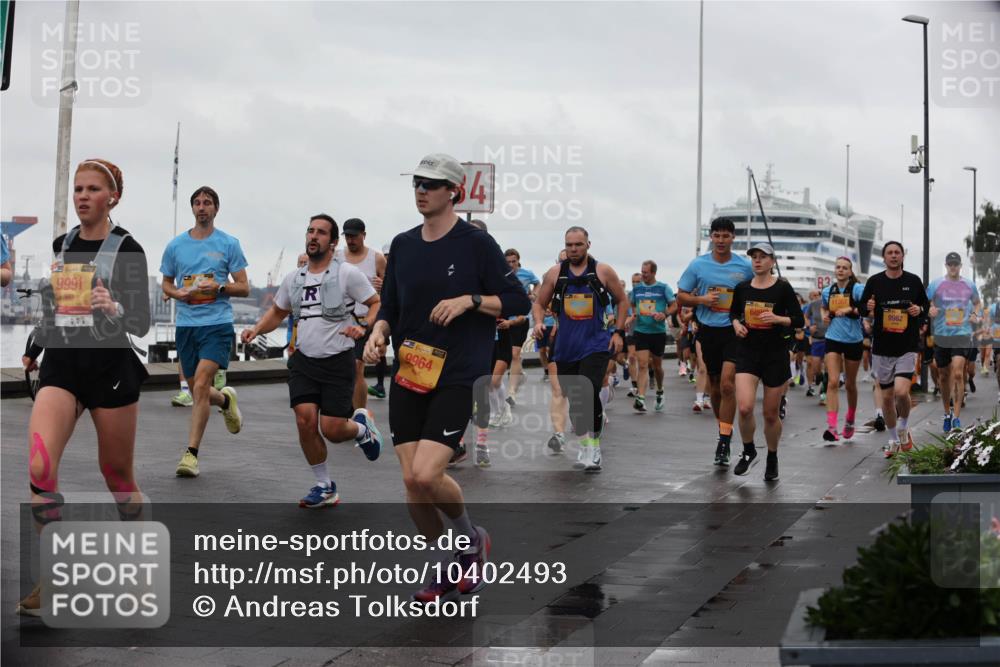 13.09.2026 - Kiel Lauf Andreas Tolksdorf http://msf.ph/oto/10402493 13.09.2026 11:01:31 Kiellinie 84 meine-sportfotos.de