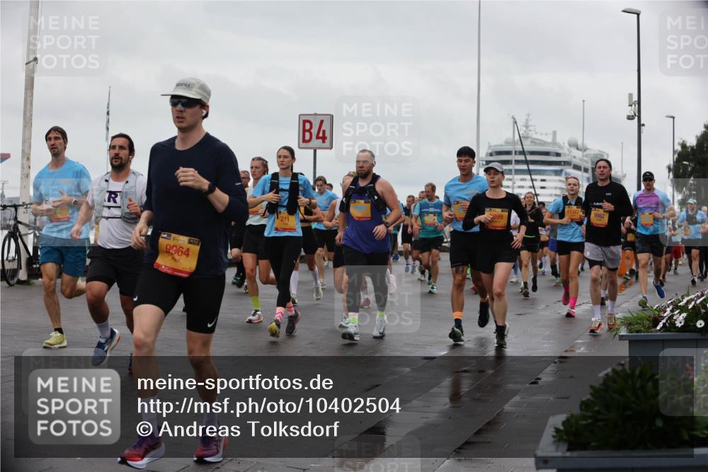 13.09.2026 - Kiel Lauf Andreas Tolksdorf http://msf.ph/oto/10402504 13.09.2026 11:01:31 Kiellinie 39, 9964, 4, 899, 211, 11367, 9982 meine-sportfotos.de