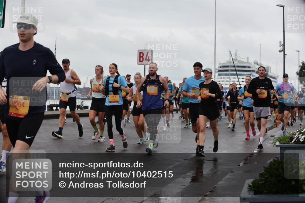13.09.2026 - Kiel Lauf Andreas Tolksdorf http://msf.ph/oto/10402515 13.09.2026 11:01:31 Kiellinie 4, 394, 9964, 211, 4, 982 meine-sportfotos.de