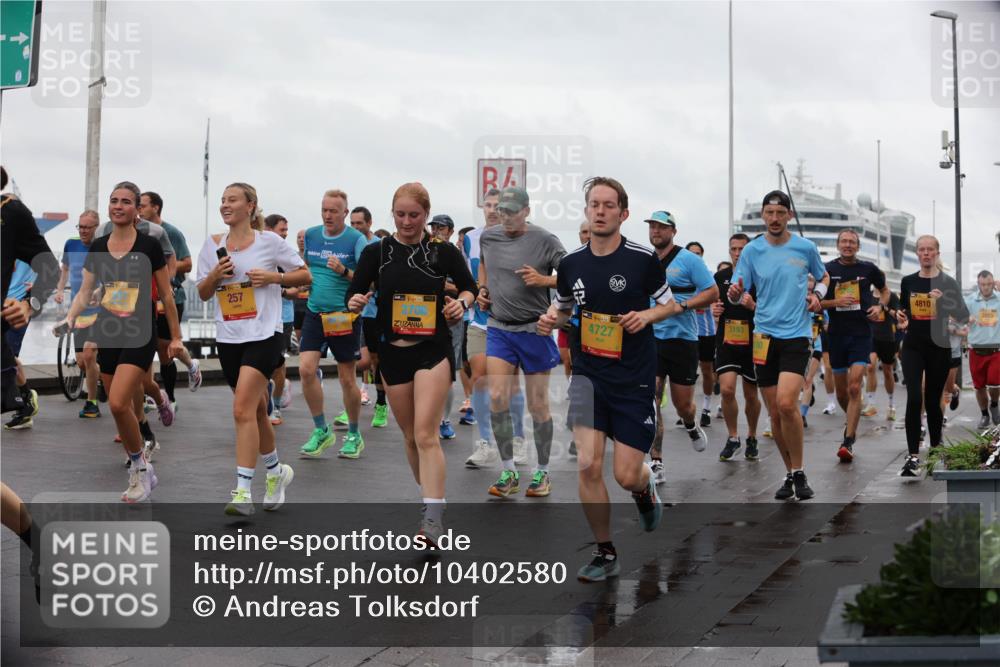 13.09.2026 - Kiel Lauf Andreas Tolksdorf http://msf.ph/oto/10402580 13.09.2026 11:01:37 Kiellinie  meine-sportfotos.de