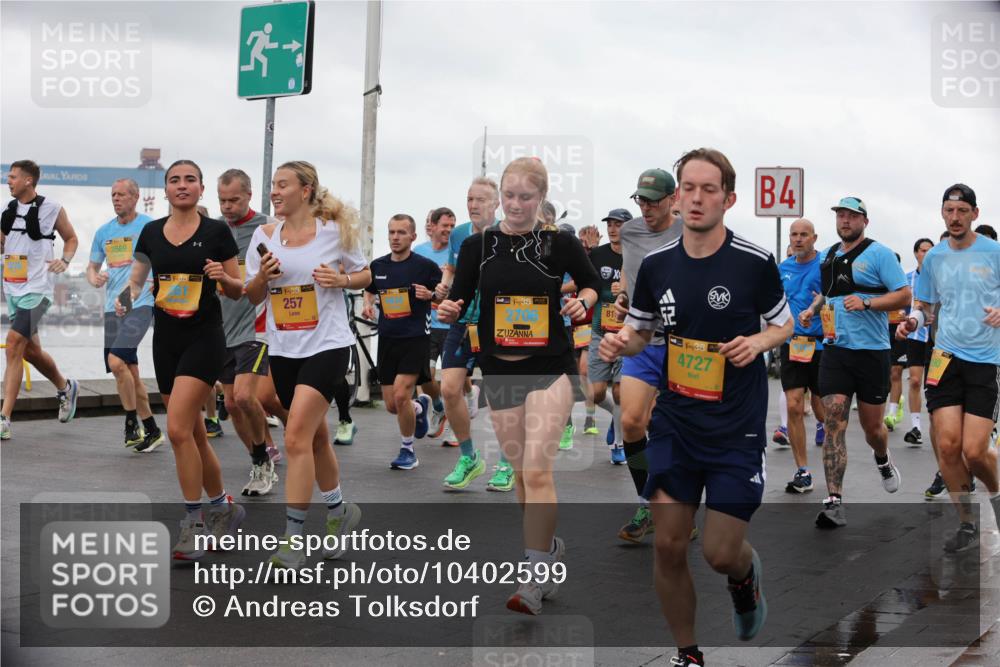 13.09.2026 - Kiel Lauf Andreas Tolksdorf http://msf.ph/oto/10402599 13.09.2026 11:01:38 Kiellinie 38, 14, 39, 257, 38, 2706, 81, 4727, 4 meine-sportfotos.de