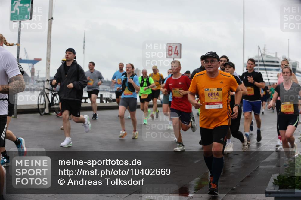 13.09.2026 - Kiel Lauf Andreas Tolksdorf http://msf.ph/oto/10402669 13.09.2026 11:02:00 Kiellinie 4, 1, 38, 6614, 6516 meine-sportfotos.de