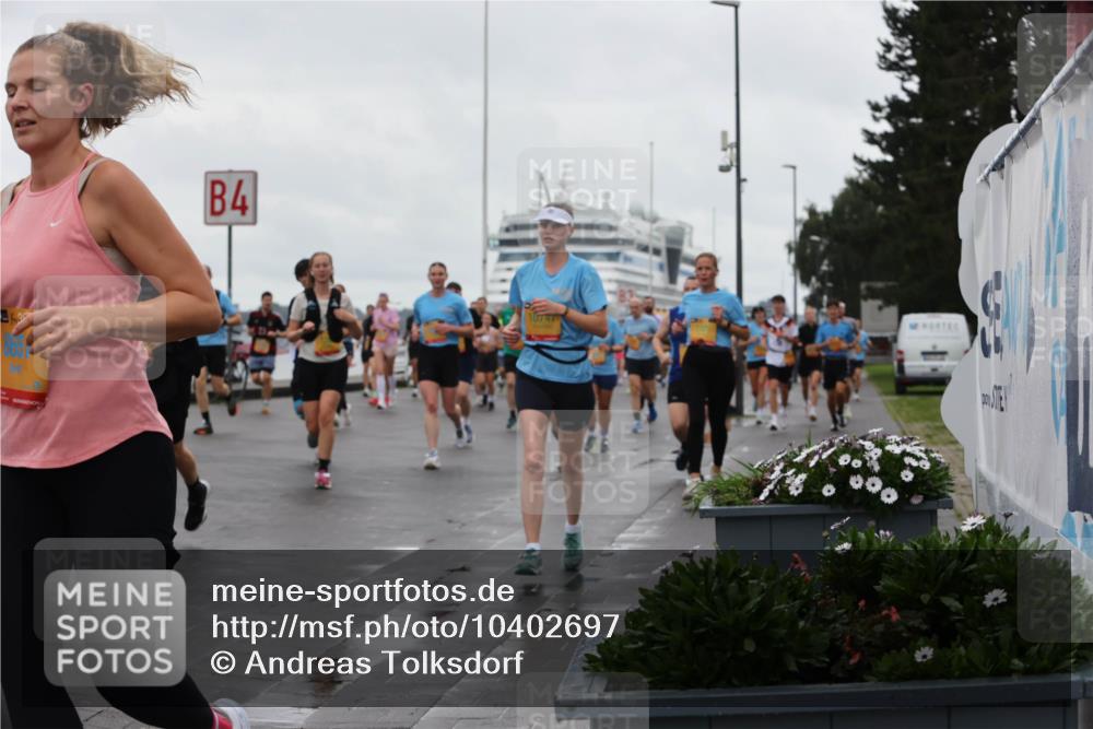 13.09.2026 - Kiel Lauf Andreas Tolksdorf http://msf.ph/oto/10402697 13.09.2026 11:02:03 Kiellinie 4 meine-sportfotos.de
