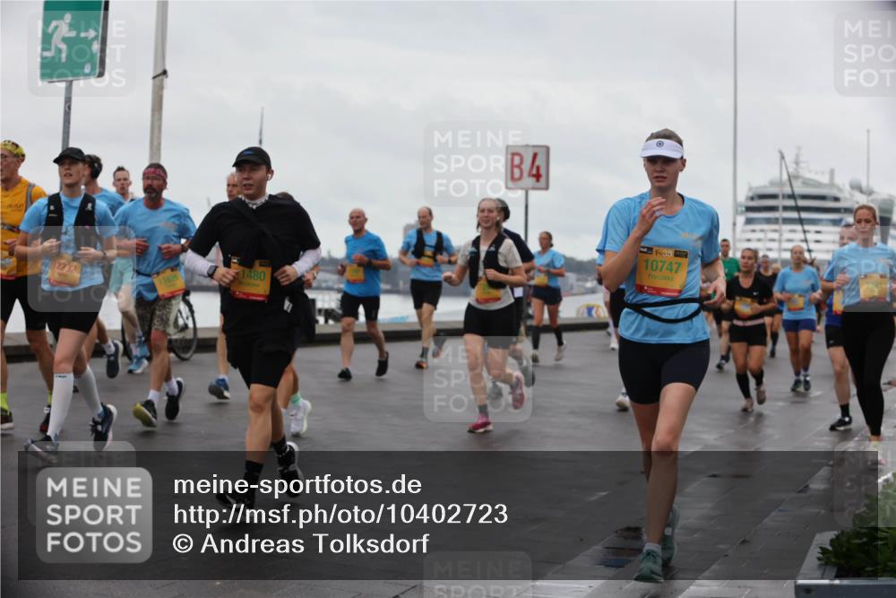 13.09.2026 - Kiel Lauf Andreas Tolksdorf http://msf.ph/oto/10402723 13.09.2026 11:02:04 Kiellinie 12232, 11626, 1480, 4, 39, 10747, 7321 meine-sportfotos.de