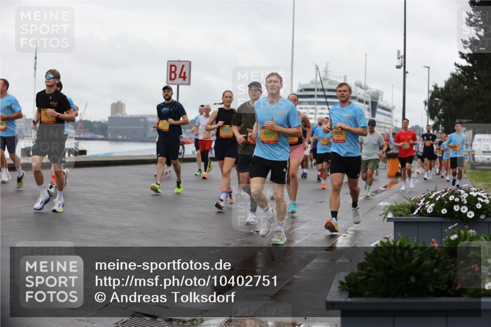 13.09.2026 - Kiel Lauf Andreas Tolksdorf http://msf.ph/oto/10402751 13.09.2026 11:02:15 Kiellinie 4, 4560, 9903 meine-sportfotos.de