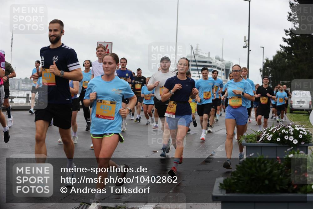 13.09.2026 - Kiel Lauf Andreas Tolksdorf http://msf.ph/oto/10402862 13.09.2026 11:02:24 Kiellinie 38, 4378, 2400, 900, 7336, 39, 9953, 21, 4134 meine-sportfotos.de