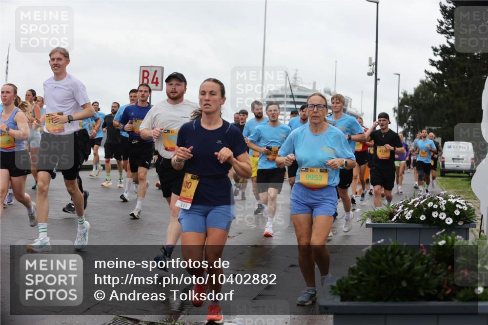 13.09.2026 - Kiel Lauf Andreas Tolksdorf http://msf.ph/oto/10402882 13.09.2026 11:02:25 Kiellinie 8490, 4, 38, 400, 39, 9953, 4134 meine-sportfotos.de