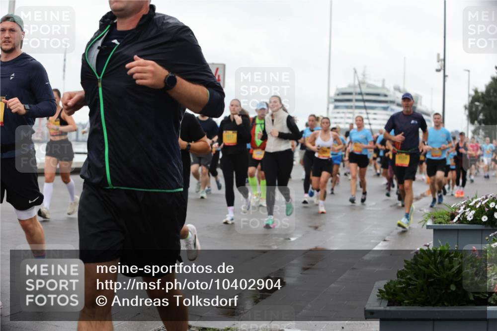 13.09.2026 - Kiel Lauf Andreas Tolksdorf http://msf.ph/oto/10402904 13.09.2026 11:02:37 Kiellinie  meine-sportfotos.de