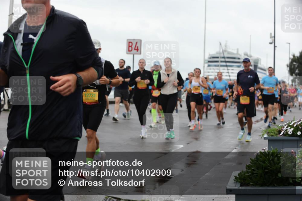 13.09.2026 - Kiel Lauf Andreas Tolksdorf http://msf.ph/oto/10402909 13.09.2026 11:02:37 Kiellinie 4, 4, 39, 12731 meine-sportfotos.de