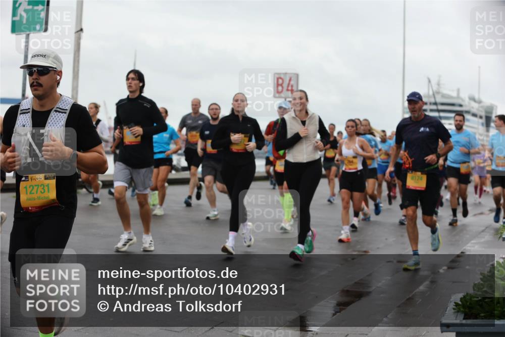 13.09.2026 - Kiel Lauf Andreas Tolksdorf http://msf.ph/oto/10402931 13.09.2026 11:02:38 Kiellinie 3, 48, 12731, 4, 8174 meine-sportfotos.de