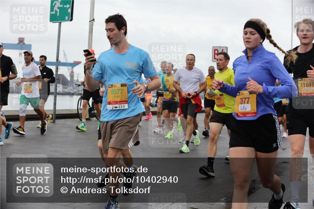 13.09.2026 - Kiel Lauf Andreas Tolksdorf http://msf.ph/oto/10402940 13.09.2026 11:02:51 Kiellinie 5094, 8577, 5407, 38, 377, 30, 11649 meine-sportfotos.de