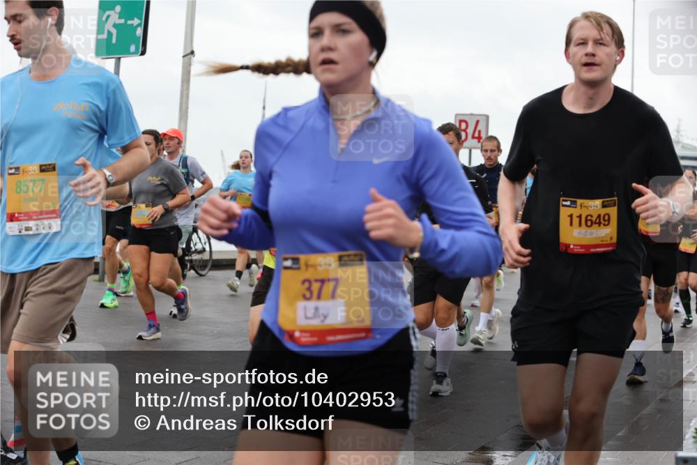 13.09.2026 - Kiel Lauf Andreas Tolksdorf http://msf.ph/oto/10402953 13.09.2026 11:02:52 Kiellinie 8577, 3, 11, 39, 377, 84, 38, 11649 meine-sportfotos.de