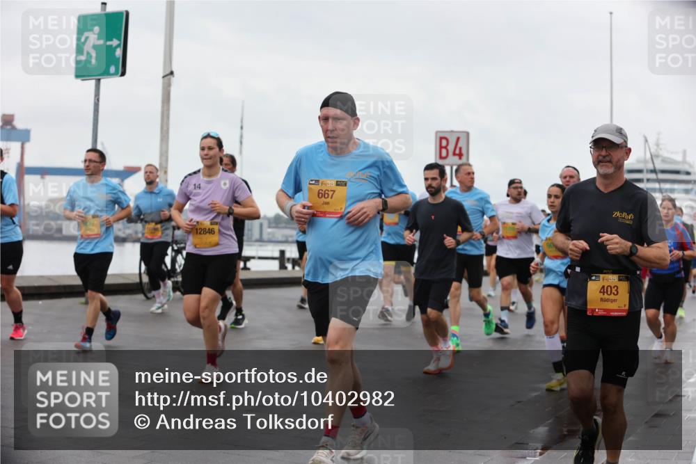 13.09.2026 - Kiel Lauf Andreas Tolksdorf http://msf.ph/oto/10402982 13.09.2026 11:03:00 Kiellinie 14, 667, 12846, 4, 38, 403 meine-sportfotos.de