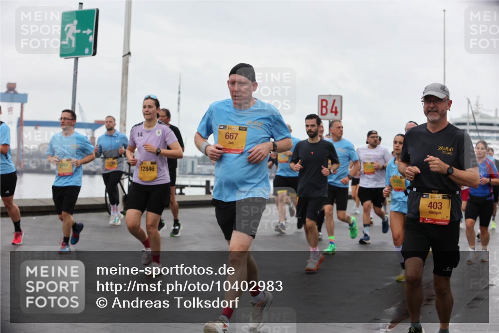 13.09.2026 - Kiel Lauf Andreas Tolksdorf http://msf.ph/oto/10402983 13.09.2026 11:03:00 Kiellinie 14, 12846, 667, 4, 9005, 11, 38, 403 meine-sportfotos.de
