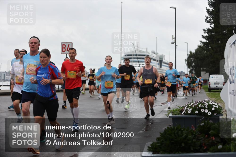 13.09.2026 - Kiel Lauf Andreas Tolksdorf http://msf.ph/oto/10402990 13.09.2026 11:03:02 Kiellinie 4, 39, 8262, 5443, 223, 3669 meine-sportfotos.de