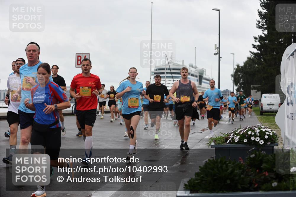 13.09.2026 - Kiel Lauf Andreas Tolksdorf http://msf.ph/oto/10402993 13.09.2026 11:03:02 Kiellinie 39, 8262, 3669, 5443 meine-sportfotos.de