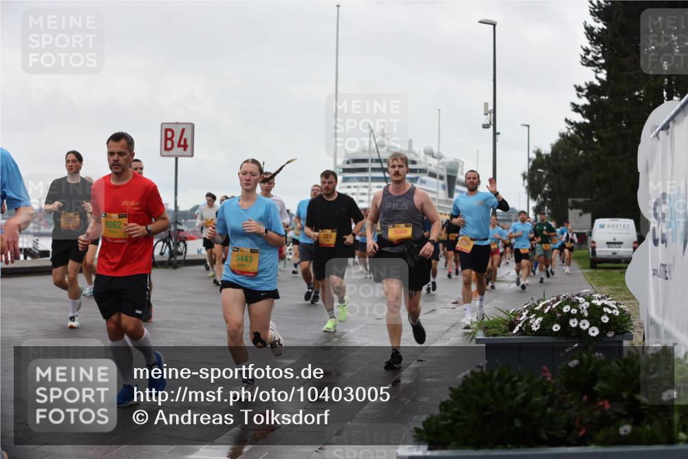 13.09.2026 - Kiel Lauf Andreas Tolksdorf http://msf.ph/oto/10403005 13.09.2026 11:03:03 Kiellinie 4653, 39, 8262, 4, 39, 5443, 223, 3669, 4795 meine-sportfotos.de