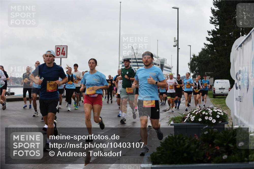 13.09.2026 - Kiel Lauf Andreas Tolksdorf http://msf.ph/oto/10403107 13.09.2026 11:03:09 Kiellinie 39, 5635, 4, 188, 4849, 10671 meine-sportfotos.de