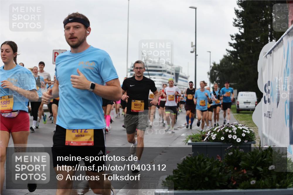 13.09.2026 - Kiel Lauf Andreas Tolksdorf http://msf.ph/oto/10403112 13.09.2026 11:03:11 Kiellinie 38, 1881, 2172, 9813 meine-sportfotos.de