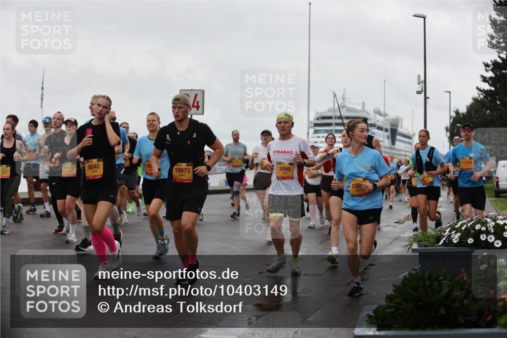13.09.2026 - Kiel Lauf Andreas Tolksdorf http://msf.ph/oto/10403149 13.09.2026 11:03:14 Kiellinie 2285, 5303, 8040, 66, 39, 10973, 3999, 1938, 1067, 11436, 12 meine-sportfotos.de