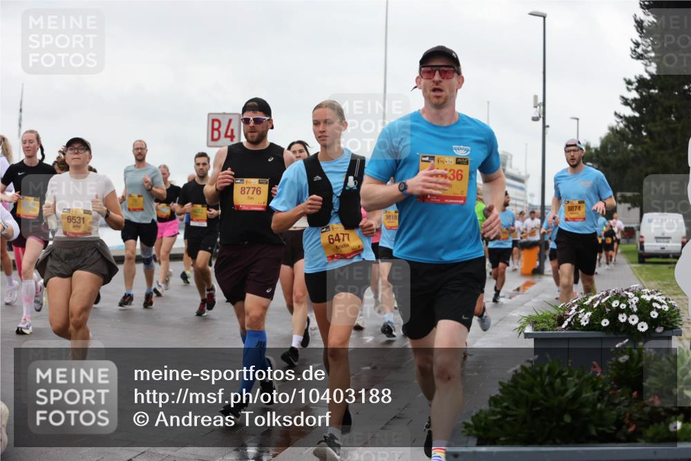 13.09.2026 - Kiel Lauf Andreas Tolksdorf http://msf.ph/oto/10403188 13.09.2026 11:03:16 Kiellinie 1, 38, 6531, 4872, 4, 8776, 38, 6477, 3818, 38, 36, 8874 meine-sportfotos.de