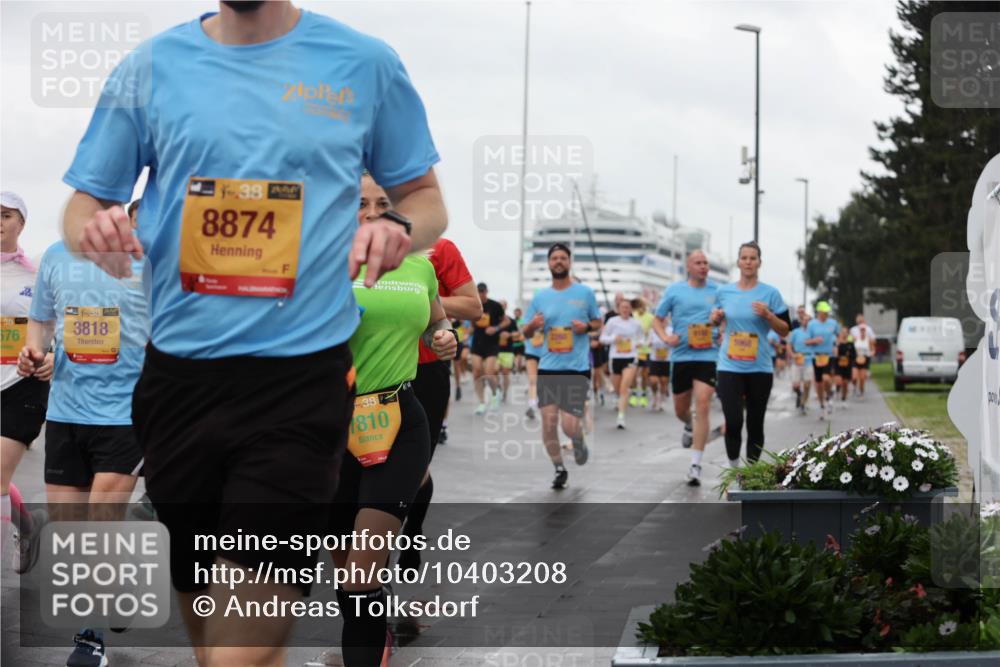 13.09.2026 - Kiel Lauf Andreas Tolksdorf http://msf.ph/oto/10403208 13.09.2026 11:03:19 Kiellinie 38, 576, 3818, 38, 8874, 387, 810 meine-sportfotos.de