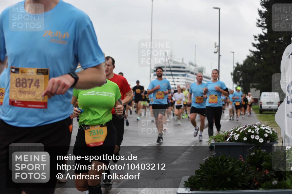 13.09.2026 - Kiel Lauf Andreas Tolksdorf http://msf.ph/oto/10403212 13.09.2026 11:03:19 Kiellinie 39, 81, 38, 8874, 4, 48, 7810 meine-sportfotos.de