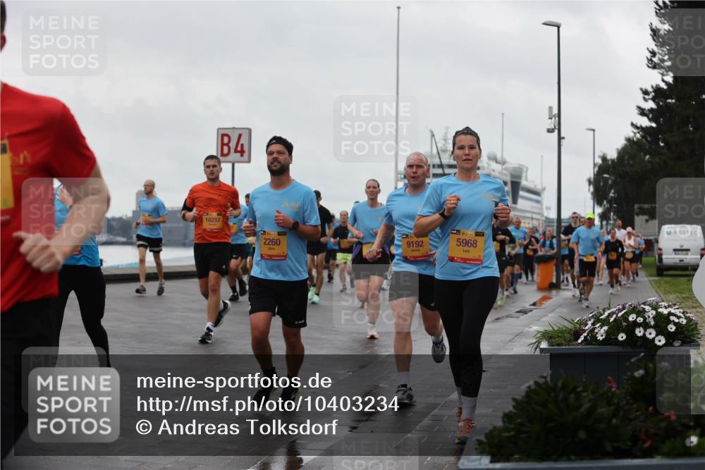 13.09.2026 - Kiel Lauf Andreas Tolksdorf http://msf.ph/oto/10403234 13.09.2026 11:03:20 Kiellinie 4, 10257, 39, 2260, 9192, 38, 5968 meine-sportfotos.de