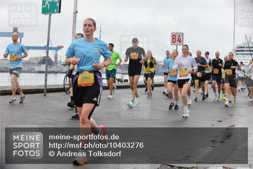 13.09.2026 - Kiel Lauf Andreas Tolksdorf http://msf.ph/oto/10403276 13.09.2026 11:03:24 Kiellinie 4, 48, 5943, 12060, 4, 3787, 4593 meine-sportfotos.de