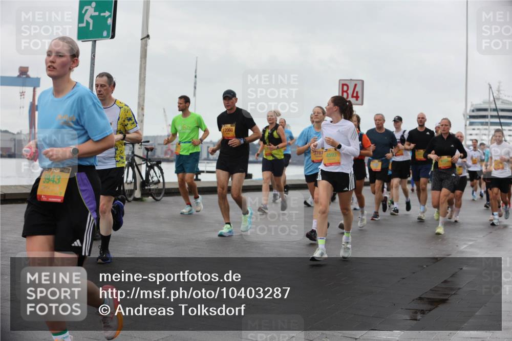 13.09.2026 - Kiel Lauf Andreas Tolksdorf http://msf.ph/oto/10403287 13.09.2026 11:03:24 Kiellinie 31, 5943, 4 meine-sportfotos.de