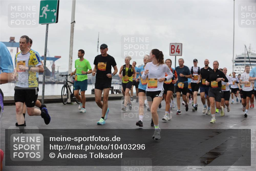 13.09.2026 - Kiel Lauf Andreas Tolksdorf http://msf.ph/oto/10403296 13.09.2026 11:03:25 Kiellinie 31, 2270, 3, 12060, 3767, 35, 4593, 4 meine-sportfotos.de