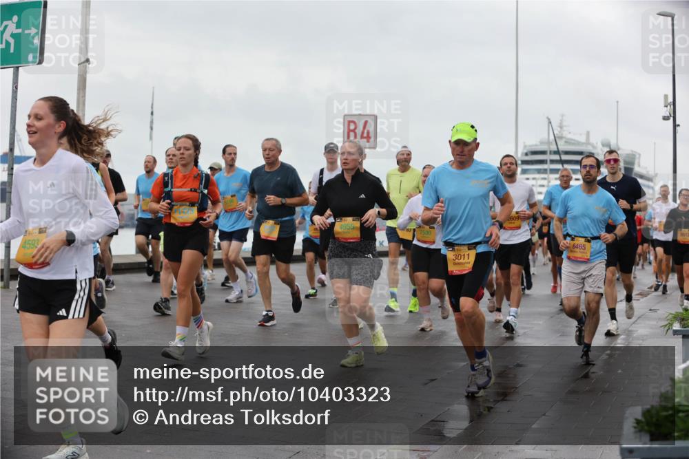 13.09.2026 - Kiel Lauf Andreas Tolksdorf http://msf.ph/oto/10403323 13.09.2026 11:03:26 Kiellinie 4, 4593, 499, 4955, 807500, 38, 3011, 2609, 6465, 9812 meine-sportfotos.de