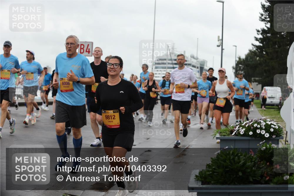 13.09.2026 - Kiel Lauf Andreas Tolksdorf http://msf.ph/oto/10403392 13.09.2026 11:03:30 Kiellinie 4, 11324, 6006, 4, 38, 9812, 1192 meine-sportfotos.de