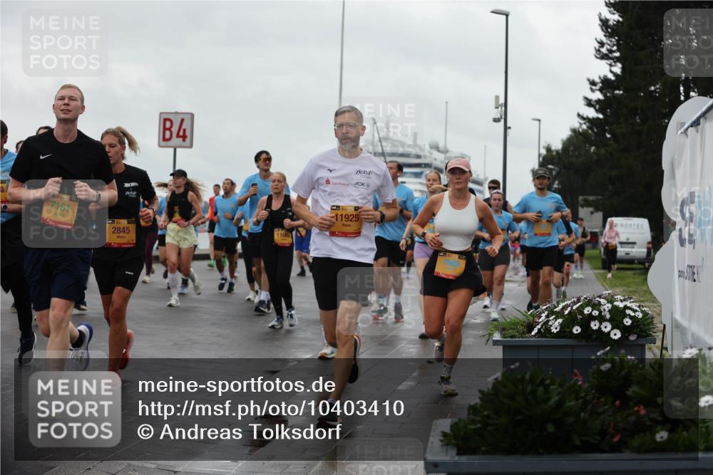 13.09.2026 - Kiel Lauf Andreas Tolksdorf http://msf.ph/oto/10403410 13.09.2026 11:03:31 Kiellinie 38, 7161, 4, 2845, 11665, 38, 11925, 7582 meine-sportfotos.de