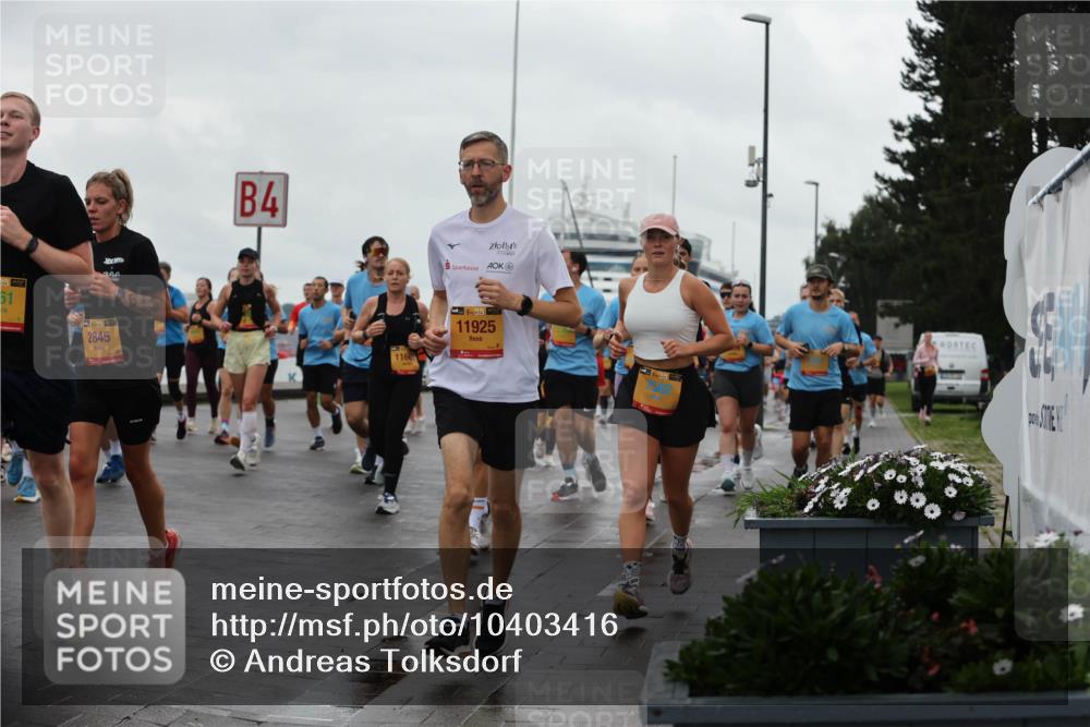 13.09.2026 - Kiel Lauf Andreas Tolksdorf http://msf.ph/oto/10403416 13.09.2026 11:03:32 Kiellinie 61, 4, 2845, 1160, 39, 11925 meine-sportfotos.de