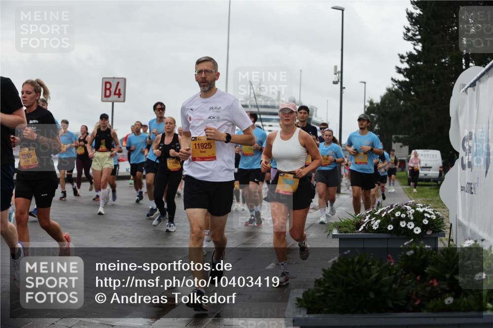 13.09.2026 - Kiel Lauf Andreas Tolksdorf http://msf.ph/oto/10403419 13.09.2026 11:03:32 Kiellinie 2845, 4, 11665, 38, 11925, 109 meine-sportfotos.de