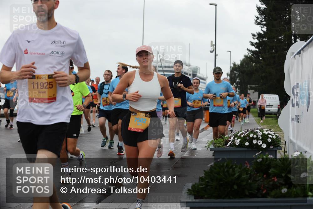 13.09.2026 - Kiel Lauf Andreas Tolksdorf http://msf.ph/oto/10403441 13.09.2026 11:03:33 Kiellinie 5, 39, 11925, 31, 481, 7582, 7109 meine-sportfotos.de