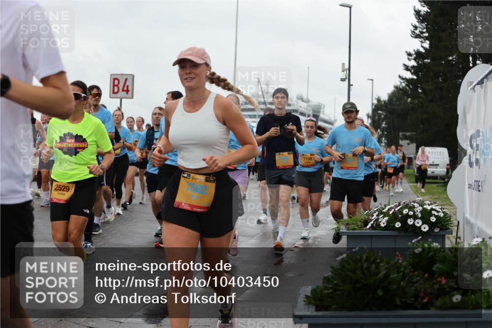 13.09.2026 - Kiel Lauf Andreas Tolksdorf http://msf.ph/oto/10403450 13.09.2026 11:03:33 Kiellinie 4, 2529, 38, 7582, 7109 meine-sportfotos.de