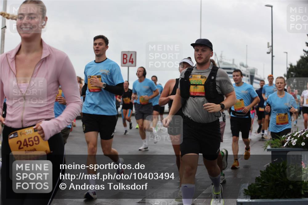 13.09.2026 - Kiel Lauf Andreas Tolksdorf http://msf.ph/oto/10403494 13.09.2026 11:03:45 Kiellinie 38, 2459, 4, 65, 4241, 5728 meine-sportfotos.de