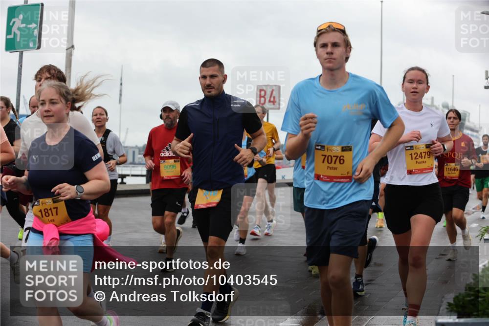 13.09.2026 - Kiel Lauf Andreas Tolksdorf http://msf.ph/oto/10403545 13.09.2026 11:03:49 Kiellinie 38, 1817, 9096, 4, 4, 39, 7076, 38, 12479, 11646 meine-sportfotos.de