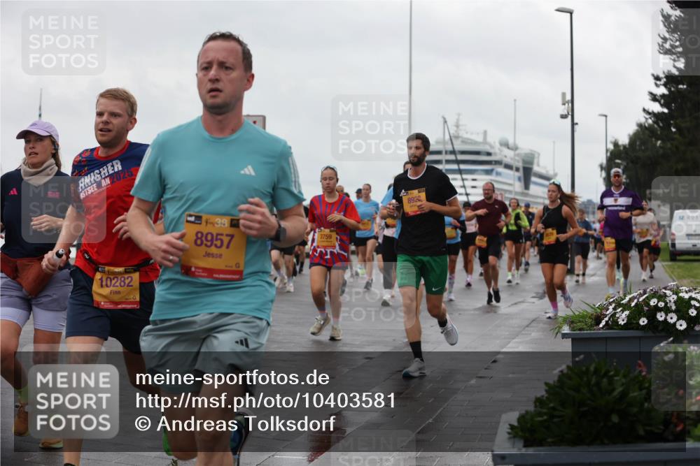 13.09.2026 - Kiel Lauf Andreas Tolksdorf http://msf.ph/oto/10403581 13.09.2026 11:03:53 Kiellinie 2025, 10282, 1, 38, 8957, 3759, 8922 meine-sportfotos.de