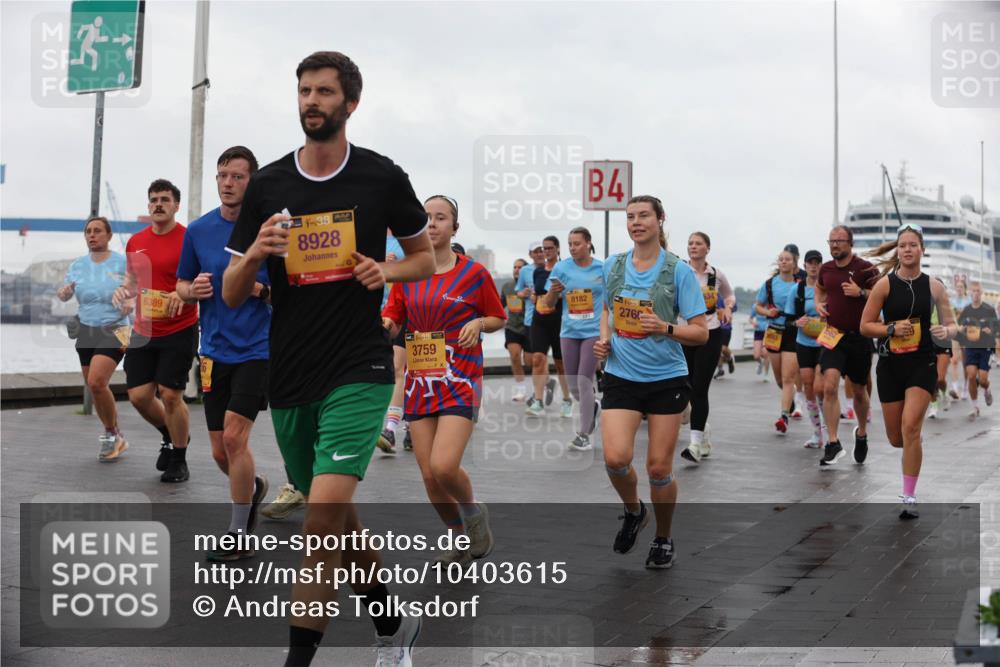 13.09.2026 - Kiel Lauf Andreas Tolksdorf http://msf.ph/oto/10403615 13.09.2026 11:03:55 Kiellinie 6389, 38, 8928, 39, 3759, 4, 8182, 39, 2760 meine-sportfotos.de
