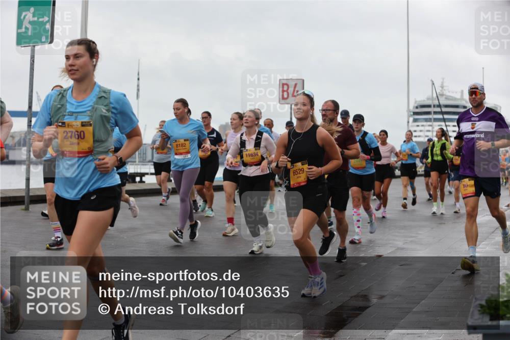 13.09.2026 - Kiel Lauf Andreas Tolksdorf http://msf.ph/oto/10403635 13.09.2026 11:03:56 Kiellinie 1, 38, 2760, 8182, 11634, 6529, 2445, 80 meine-sportfotos.de