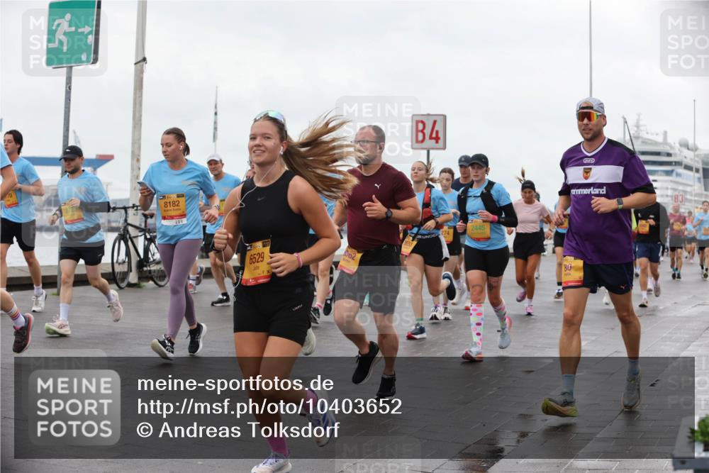 13.09.2026 - Kiel Lauf Andreas Tolksdorf http://msf.ph/oto/10403652 13.09.2026 11:03:57 Kiellinie 8182, 6529, 562, 4, 3653, 274, 2445, 38, 80, 3 meine-sportfotos.de